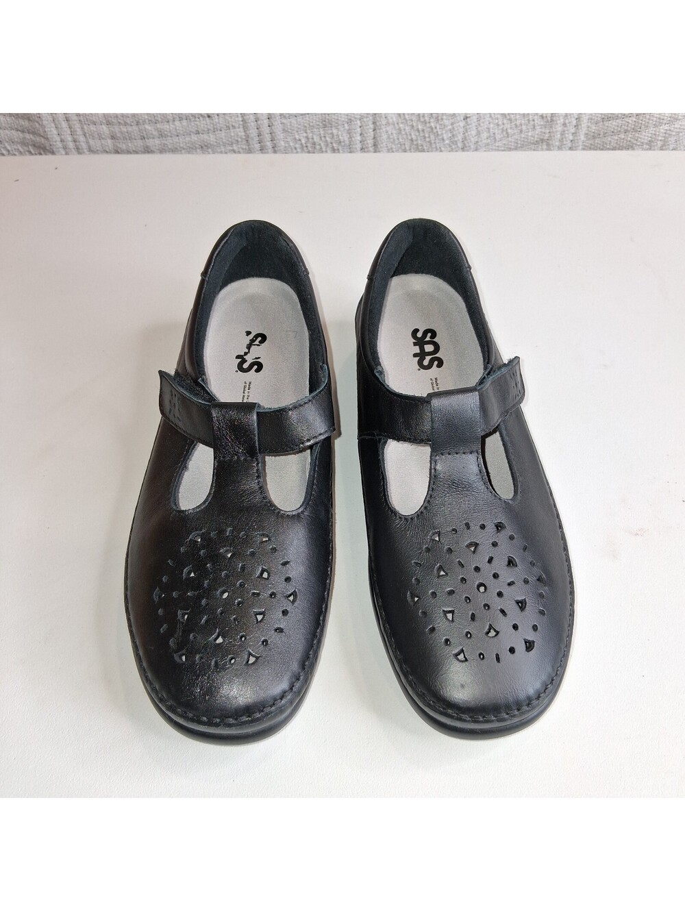 SAS Shoes Women Size 9 W Black Leather Willow T-Strap Mary Jane Comfort Flat